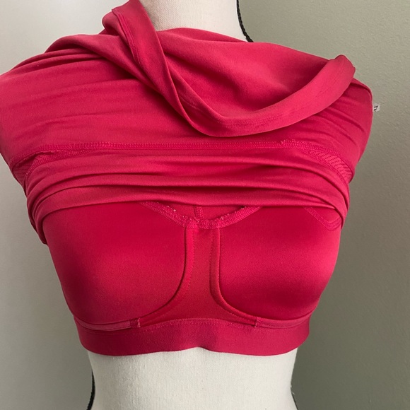 Nike Athletic Women’s Tank Top - Picture 8 of 10